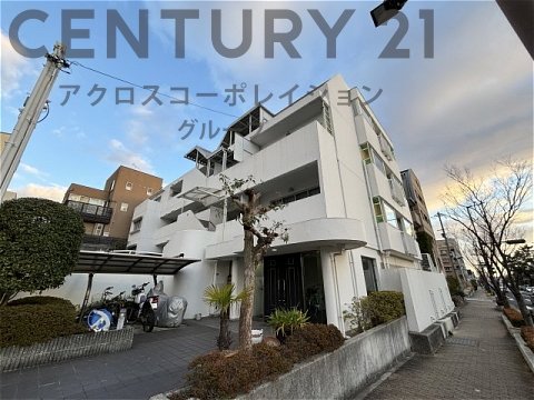 建物外観　最寄り駅から徒歩6分です！