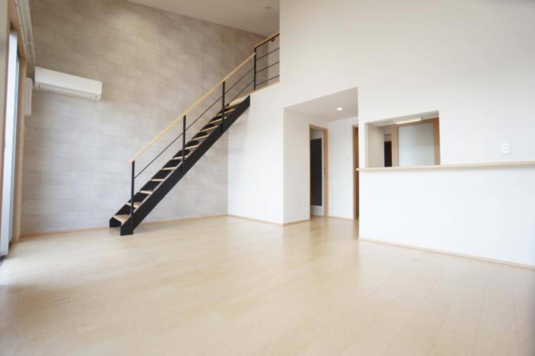 居室・リビング　リビング