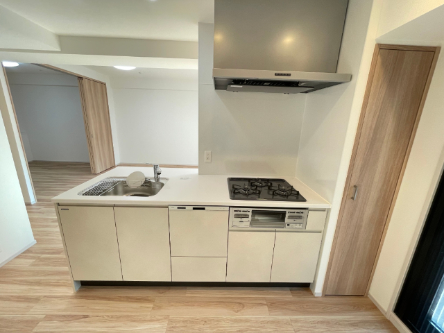 キッチン　２０２号室の写真になります。