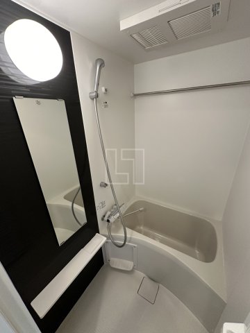 バス・シャワールーム　エスリード大阪ドームCERCA　浴室