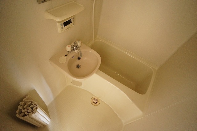 バス・シャワールーム　浴室