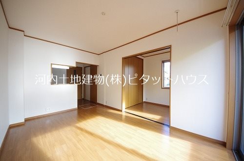 居室・リビング　１０帖リビング