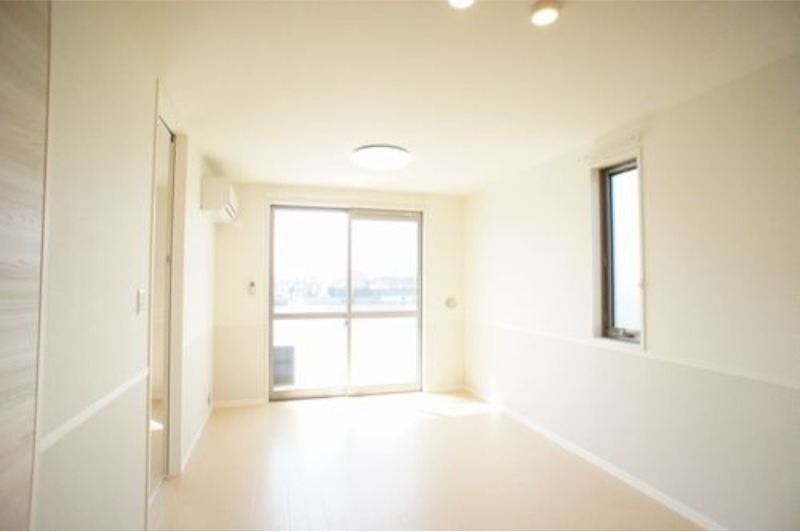 居室・リビング　図面と現状に相違がある場合には現状を優先