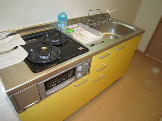 キッチン　同タイプ別室参考写真