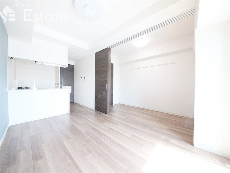 居室・リビング　内装