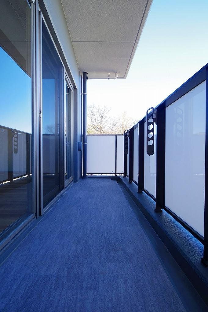 バルコニー　※同仕様写真