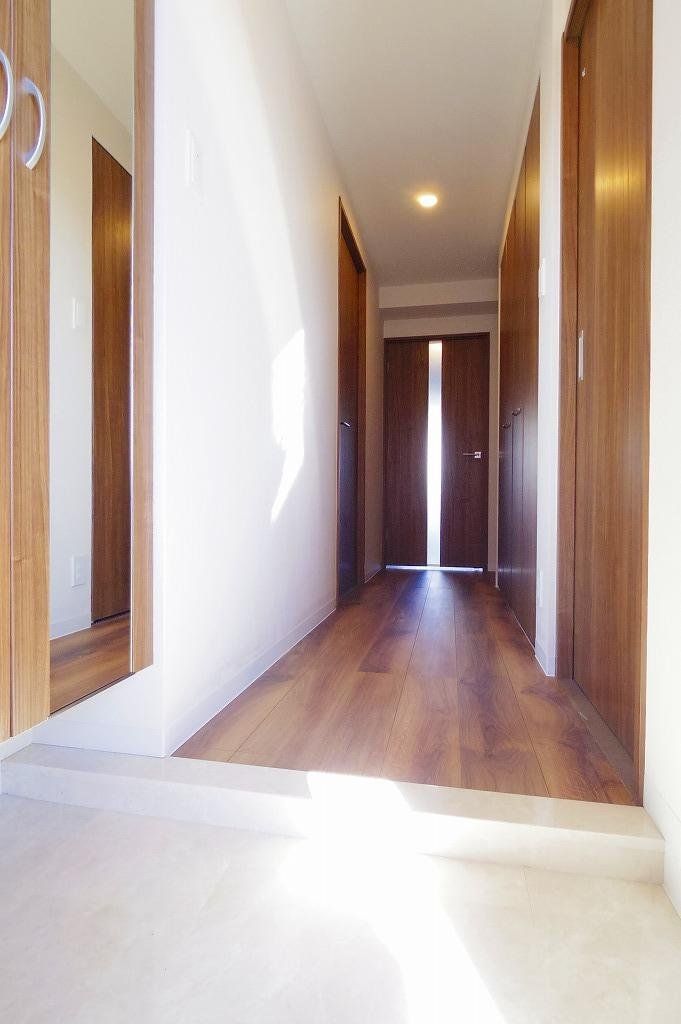 玄関　※同仕様写真