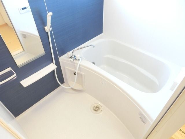 バス・シャワールーム　お風呂で毎日の疲れもスッキリ！