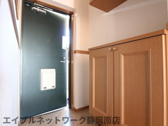 玄関　きれいな玄関です