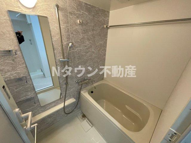 バス・シャワールーム　お風呂で日々の疲れを落としましょう