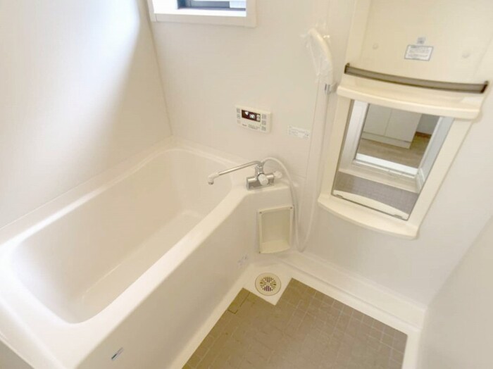 バス・シャワールーム　浴室