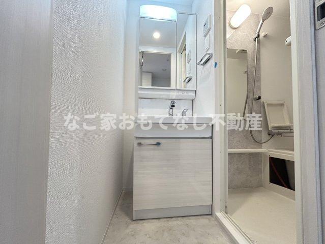 洗面設備　※写真は別号室