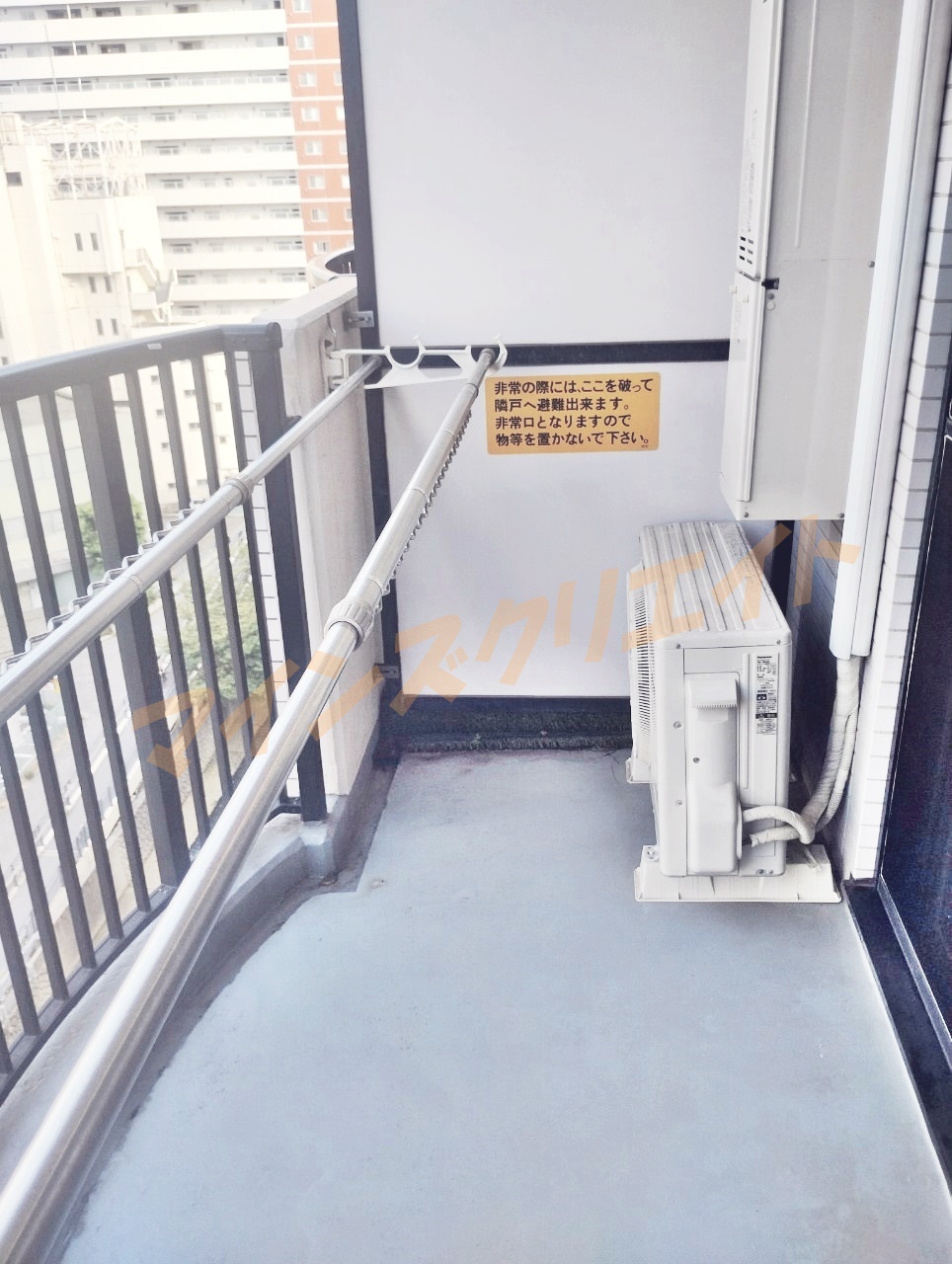 バルコニー　同物件別部屋参考写真