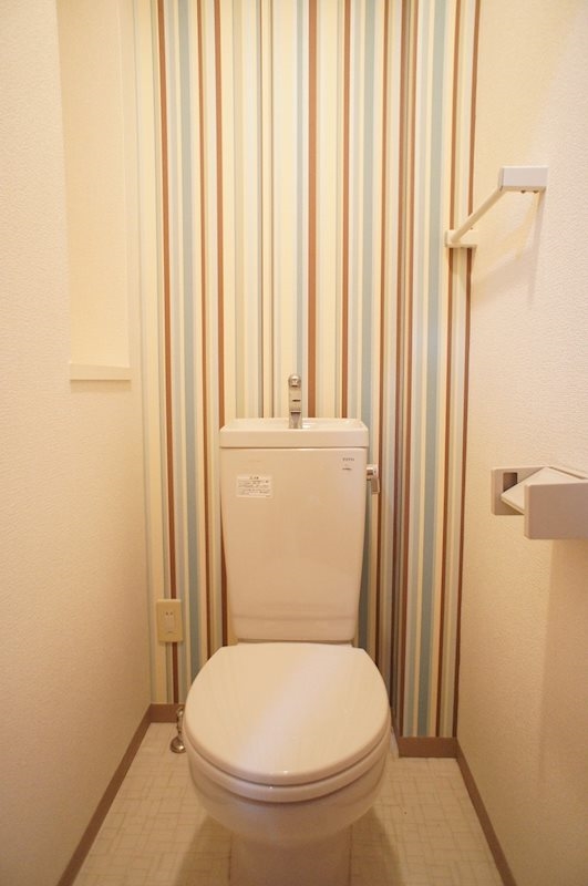 トイレ　別号室