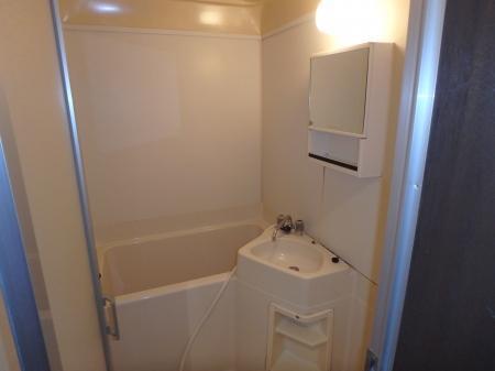 バス・シャワールーム　浴室