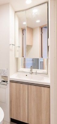 洗面設備　使いやすい独立洗面台☆