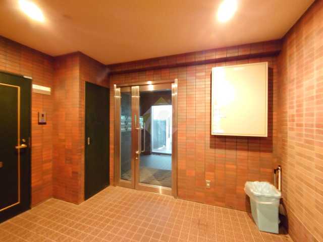 エントランス　イージス高円寺