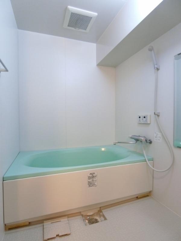 バス・シャワールーム　図面と現状に相違がある場合には現状を優先