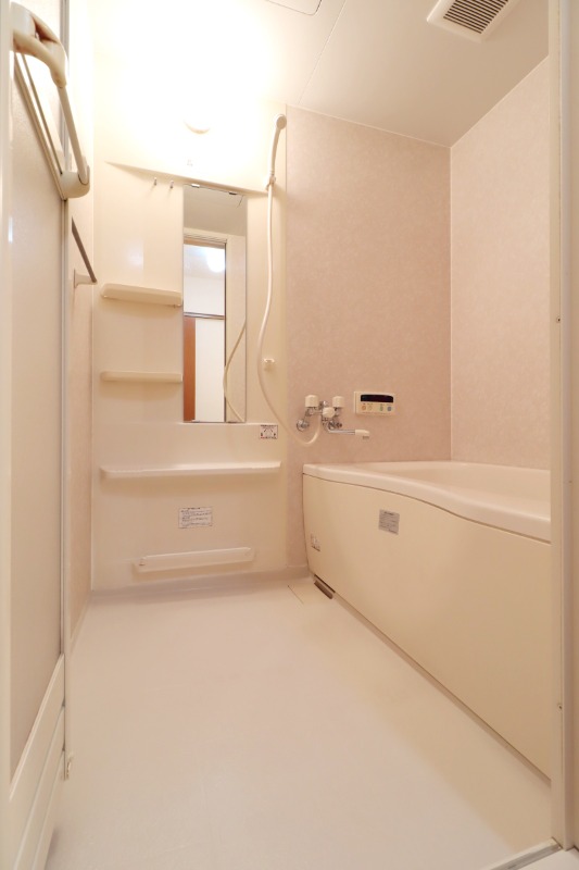 バス・シャワールーム　図面と現状に相違がある場合には現状を優先