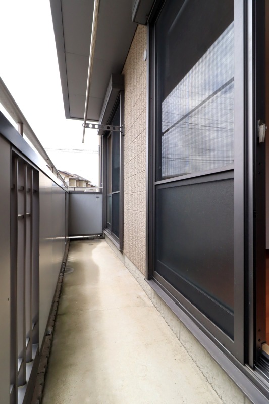 バルコニー　図面と現状に相違がある場合には現状を優先