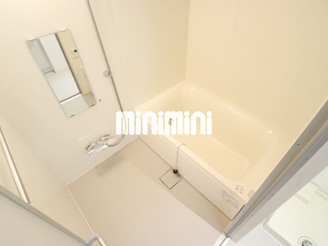 バス・シャワールーム　別号室参考写真です
