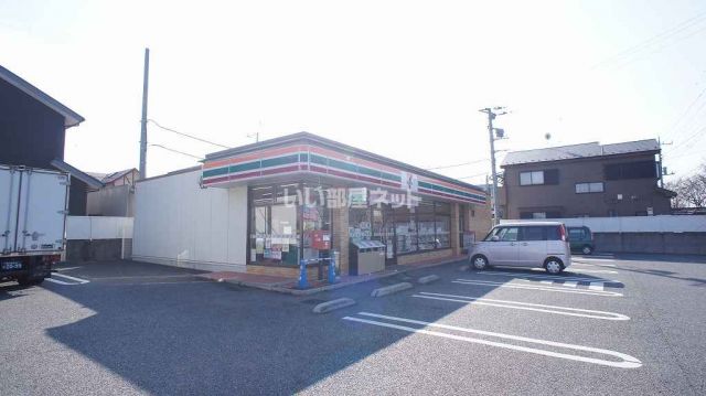 コンビニ　セブンイレブン 南栗橋7丁目店（コンビニ）まで533m