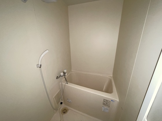 バス・シャワールーム　※別部屋の写真です