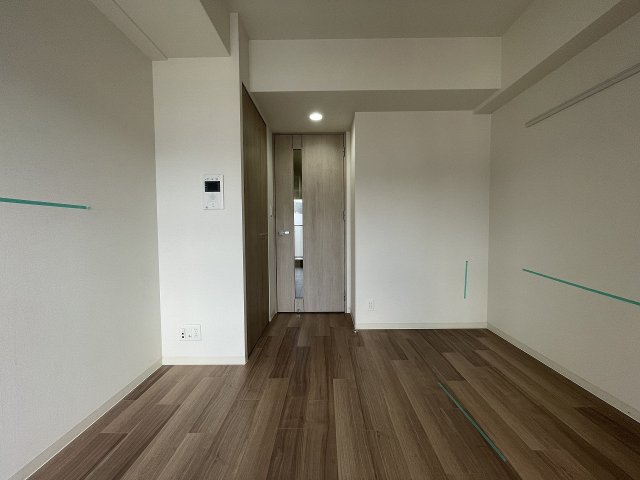 その他部屋・スペース　開放的な寝室です