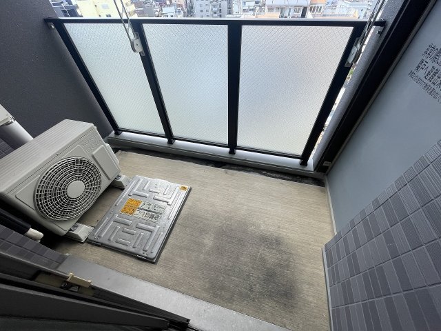 バルコニー　開放的で明るい空間を演出してくれるバルコニーです