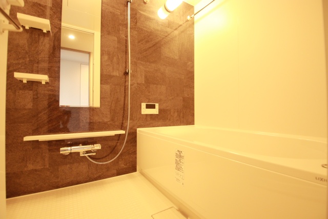 バス・シャワールーム　※別室の参考写真の為、現況優先です。
