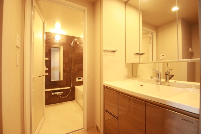 洗面設備　※別室の参考写真の為、現況優先です。