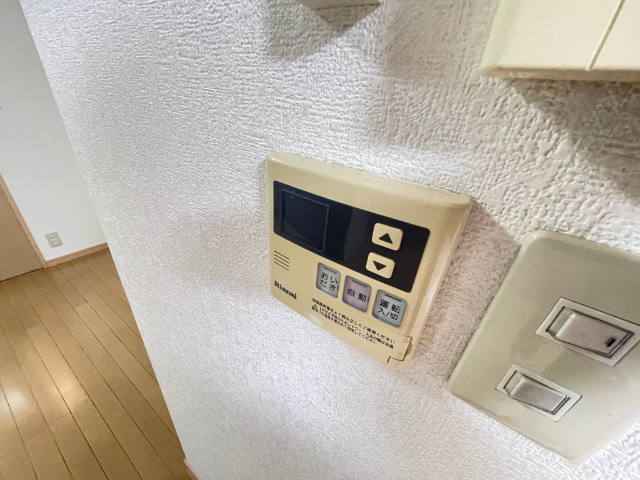 その他設備　給湯パネル