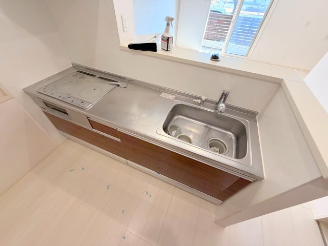 キッチン　人気のカウンターキッチンです