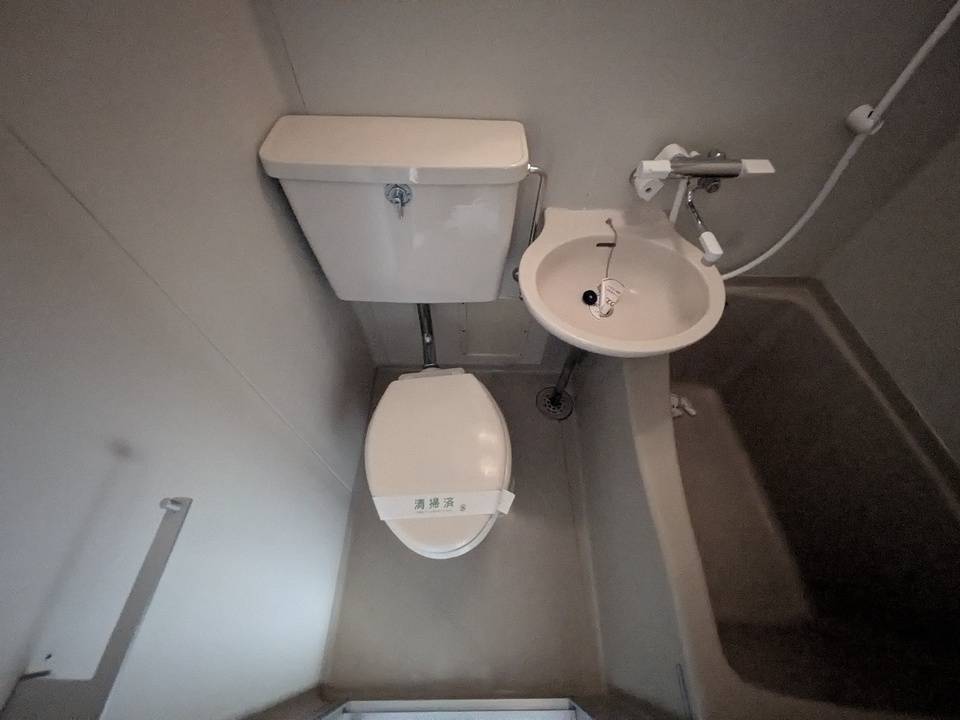 トイレ　トイレ