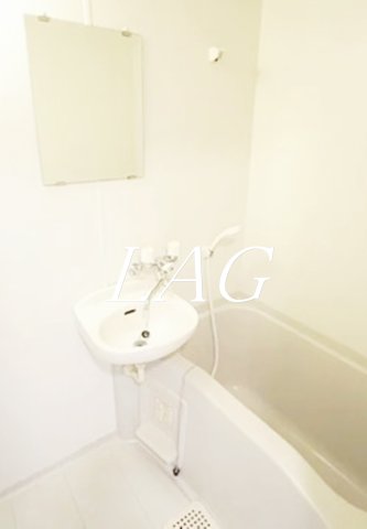 バス・シャワールーム　お風呂です。