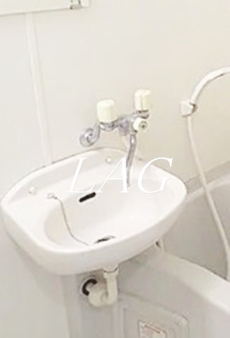 洗面設備　洗面台です。