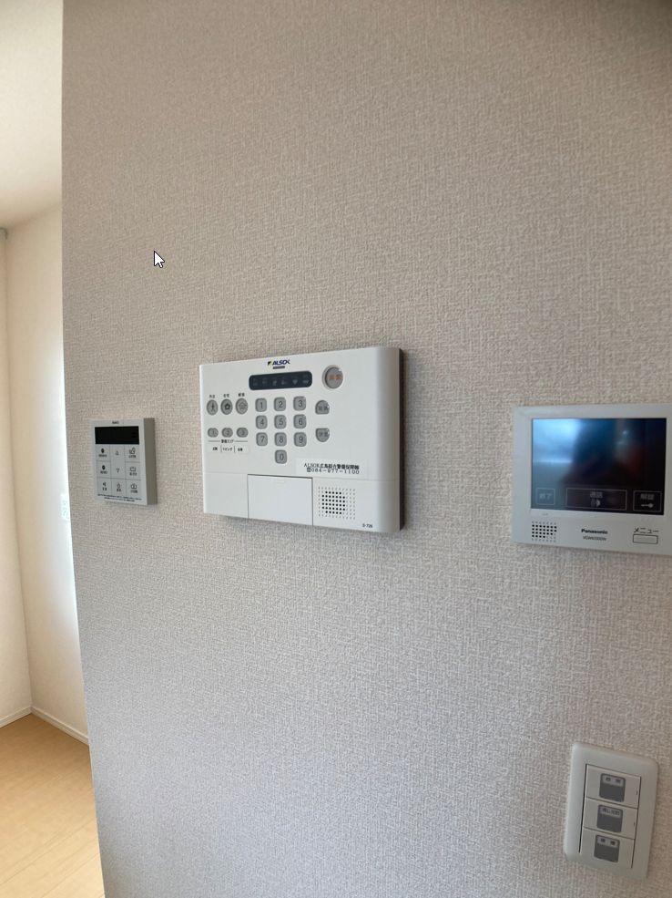 セキュリティ　反転画像