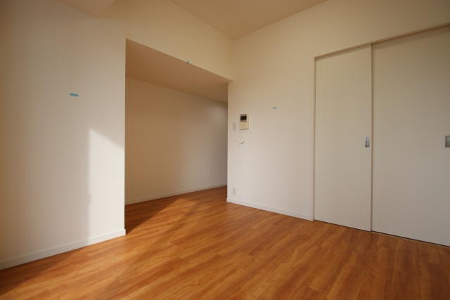 居室・リビング　※別室の参考写真の為、現況優先です。