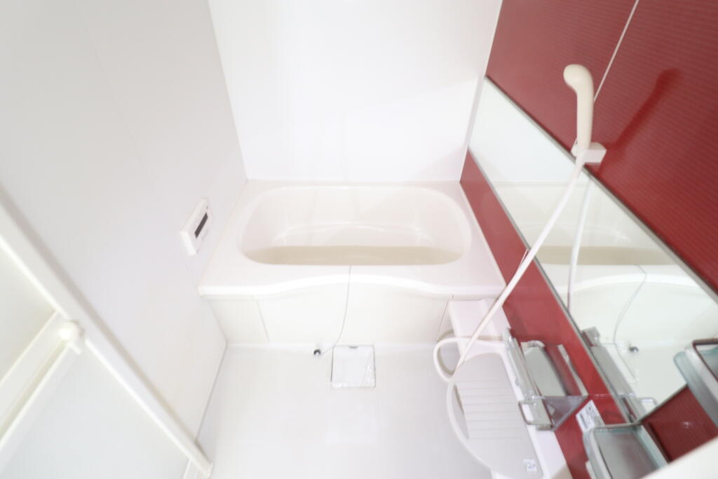 バス・シャワールーム　バスルーム