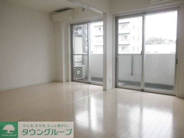 居室・リビング　別部屋写真参照