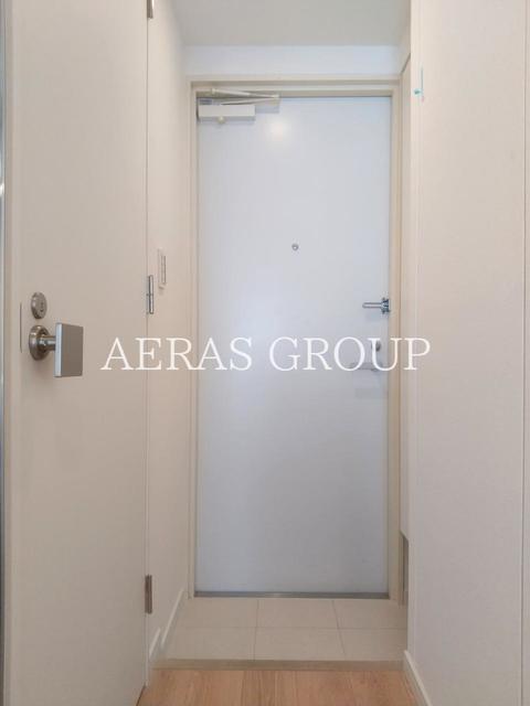 玄関　同タイプ住居