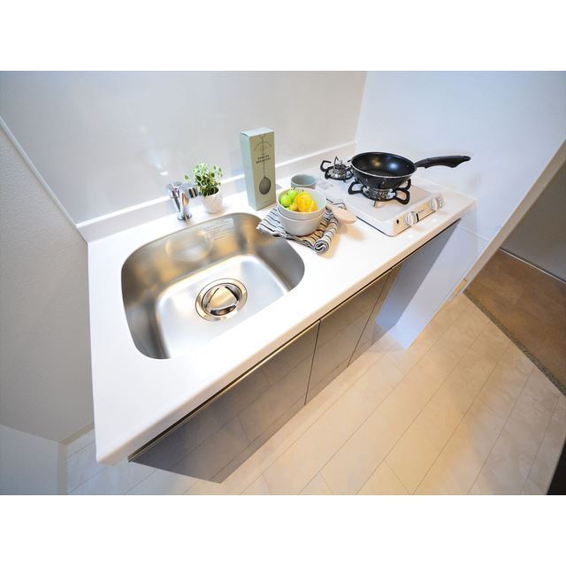 キッチン　１３１１号室　モデルルーム