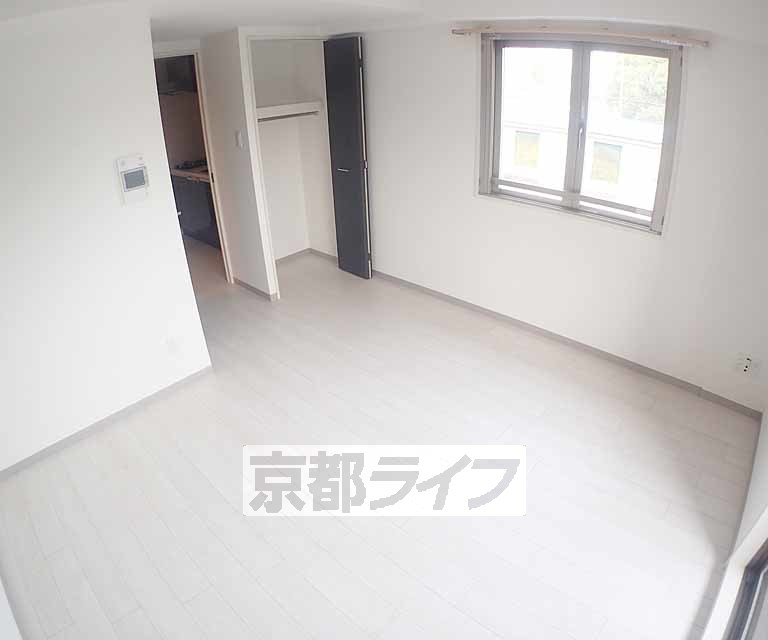 居室・リビング　綺麗なお部屋です。