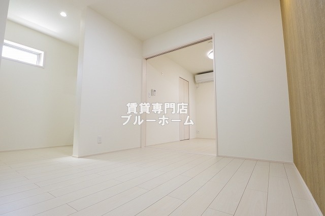 居室・リビング　8.1帖のLDKです！