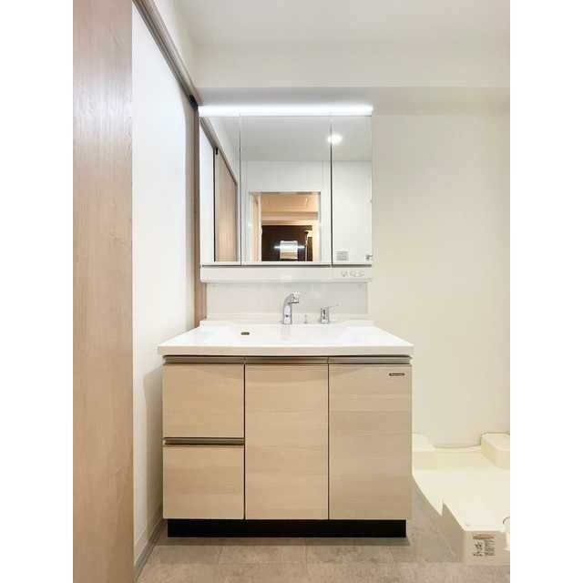 洗面設備　別部屋参考写真