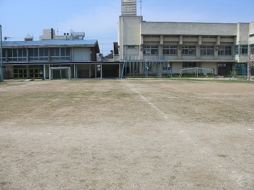 小学校　深江小学校（小学校）まで183m
