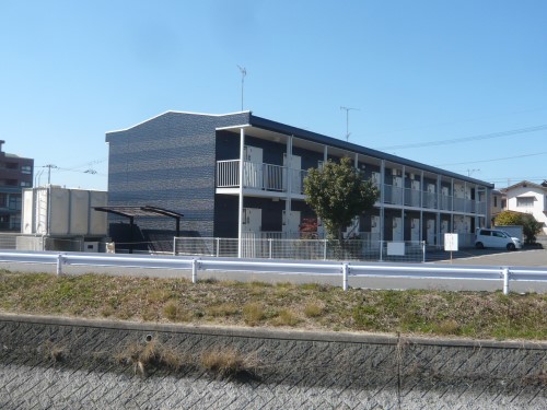 建物外観　2022年2月に外壁塗装いたしました。