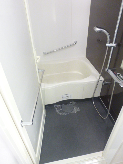 バス・シャワールーム　バス