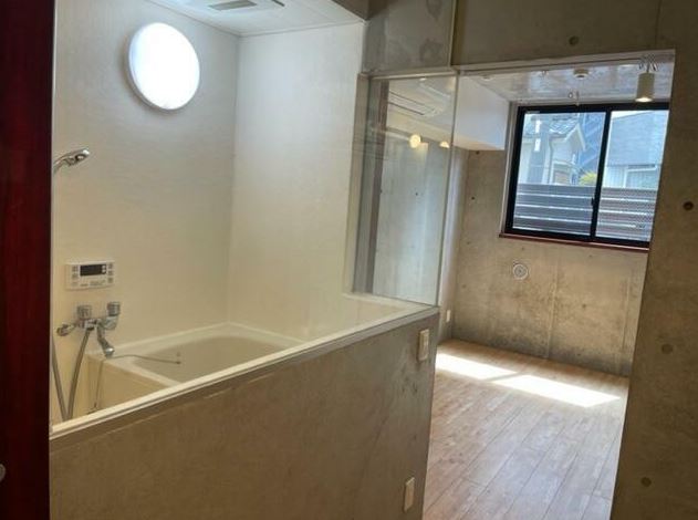 眺望　（キッチン側より撮影）