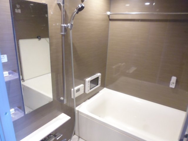 バス・シャワールーム　現況優先